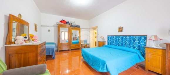 4-salle Appartement à San Polo dei Cavalieri, Italy No. 135139 28
