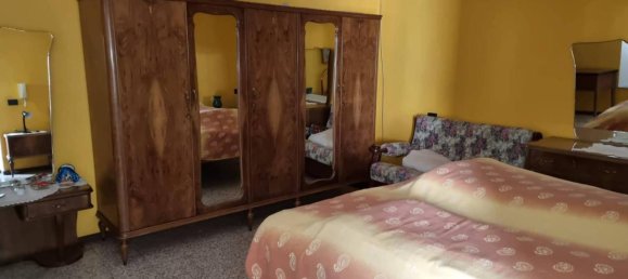 6 rooms House in Morbegno, Italy No. 170919 22