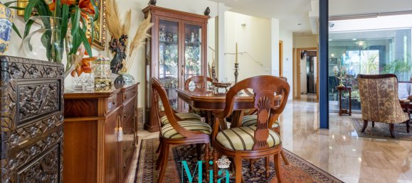 5 bedrooms Villa in Alicante, Spain No. 93584 29