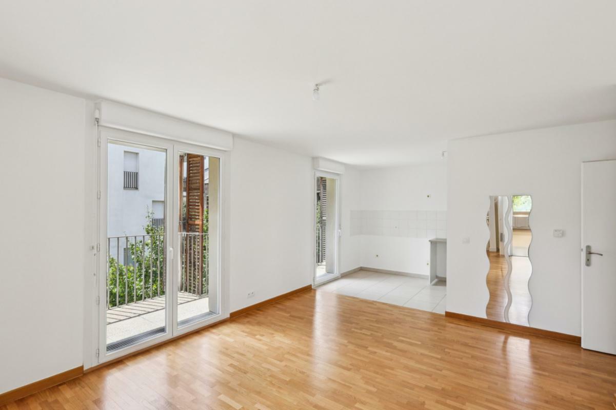 3 غرف نوم شقة في Ris-Orangis, France رقم 351798