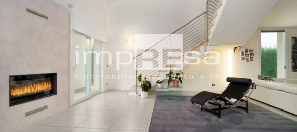 3 bedrooms Villa in Preganziol, Italy No. 65632 3