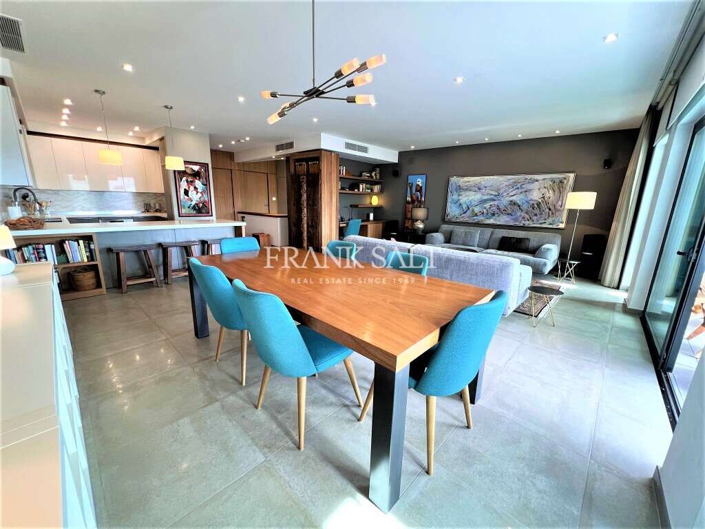 2 bedrooms Apartment in Saint Julian's, Malta No. 4883