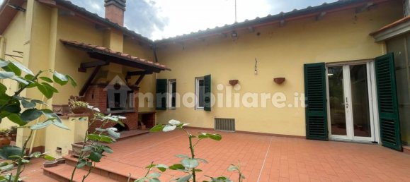 4 Schlafzimmer Haus in Lastra a Signa, Italy, Nr. 361855 5