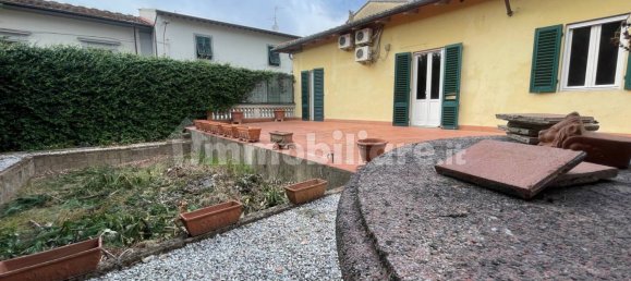 4 Schlafzimmer Haus in Lastra a Signa, Italy, Nr. 361855 2