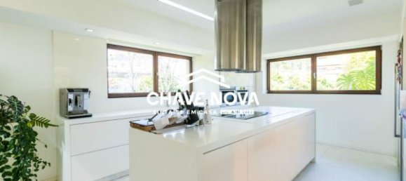 4 bedrooms House in Santa Maria da Feira, Portugal No. 87577 2