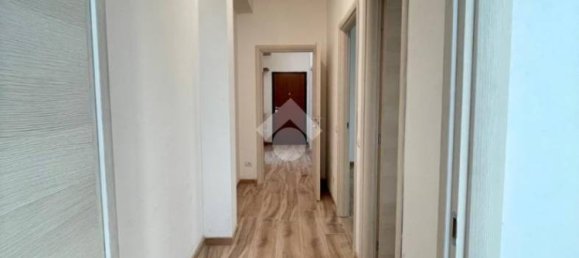 2 Schlafzimmer Wohnung in Mozzate, Italy, Nr. 263812 6