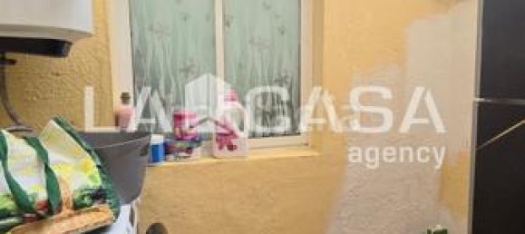 3 bedrooms Apartment in Badalona, Spain No. 169684 5