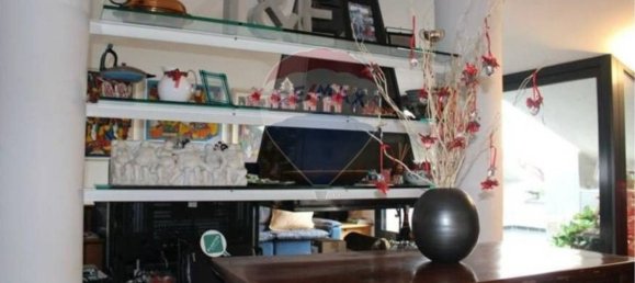 2-salle Appartement à Como, Italy No. 269380 6