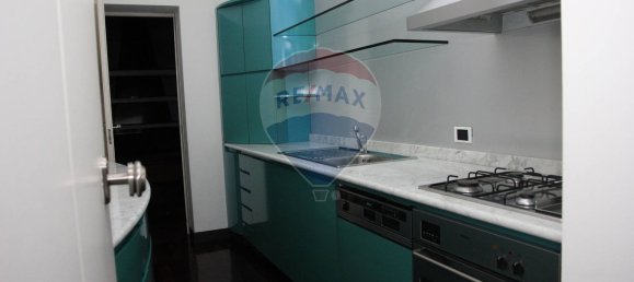 2-salle Appartement à Como, Italy No. 269380 22