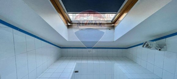 2-salle Appartement à Como, Italy No. 269380 33