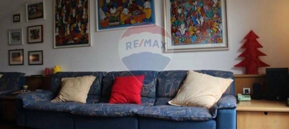 2-salle Appartement à Como, Italy No. 269380 9