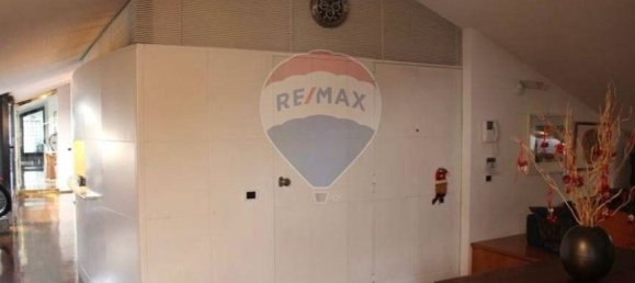 2-salle Appartement à Como, Italy No. 269380 45