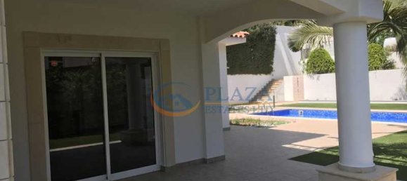 4 bedrooms Villa in Agios Tychonas, Cyprus No. 20384 10