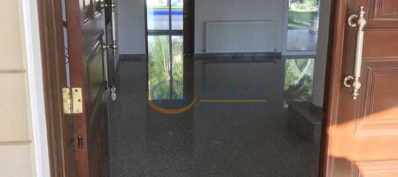 4 bedrooms Villa in Agios Tychonas, Cyprus No. 20384 5