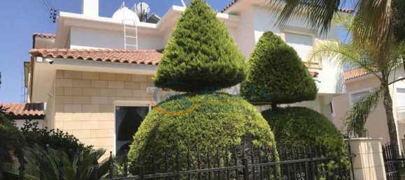 4 bedrooms Villa in Agios Tychonas, Cyprus No. 20384 13