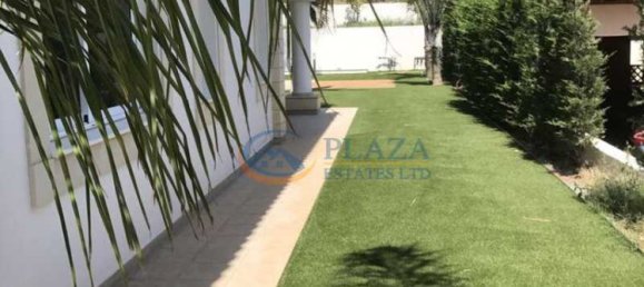 4 bedrooms Villa in Agios Tychonas, Cyprus No. 20384 14