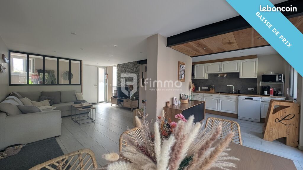 3 bedrooms House in Limoux, France No. 318319