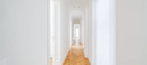 8 rooms Apartment in Wilmersdorf, Germany No. 54464 15