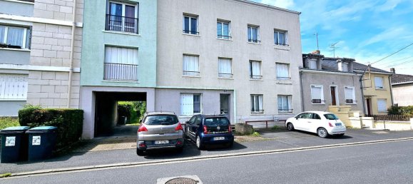 1 bedroom Apartment in Chateauroux, France No. 49269 8