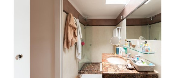 430m² Building in Lisbon, Portugal No. 190219 26