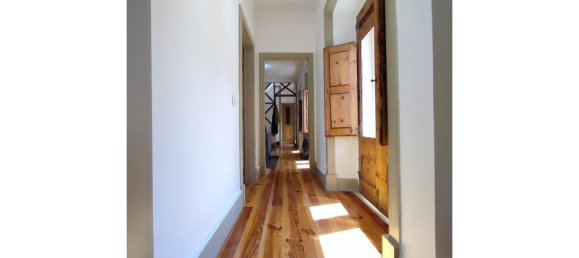 430m² Building in Lisbon, Portugal No. 190219 7