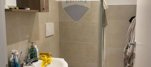 4 bedrooms Apartment in Parma, Italy No. 337995 16