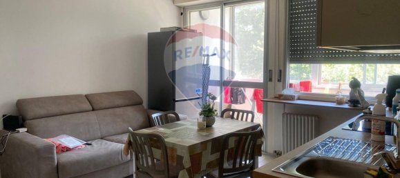 4 bedrooms Apartment in Parma, Italy No. 337995 11