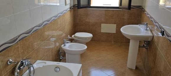 5 rooms Apartment in Villabate, Italy No. 38290 13