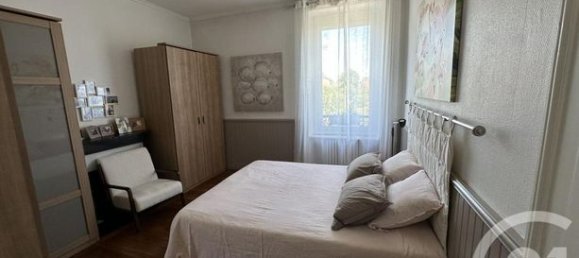 3 Schlafzimmer Haus in Chateauroux, France, Nr. 301822 14