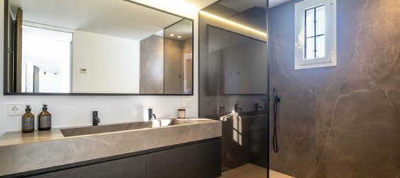 4 bedrooms Townhouse in Marbella, Spain No. 100536 25