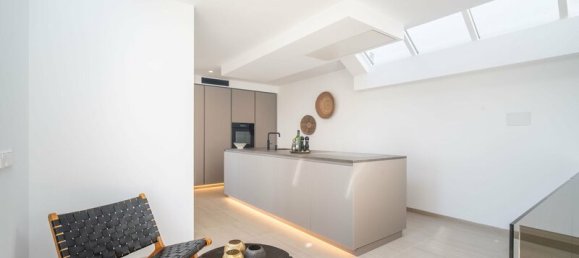 4 bedrooms Townhouse in Marbella, Spain No. 100536 14