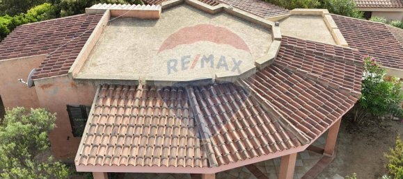 2 bedrooms Villa in Trinità d'Agultu e Vignola, Italy No. 356168 2