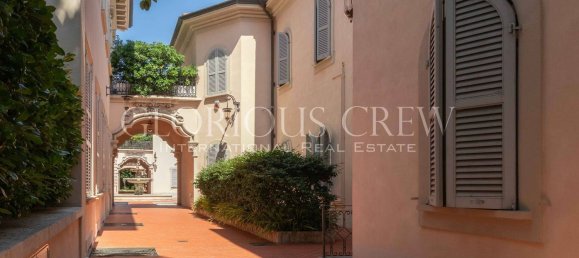 Квартира с 5 комнатами в Монца, Италия № 271914 23