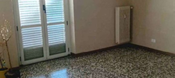 3 Schlafzimmer Wohnung in Camburzano, Italy, Nr. 381118 9