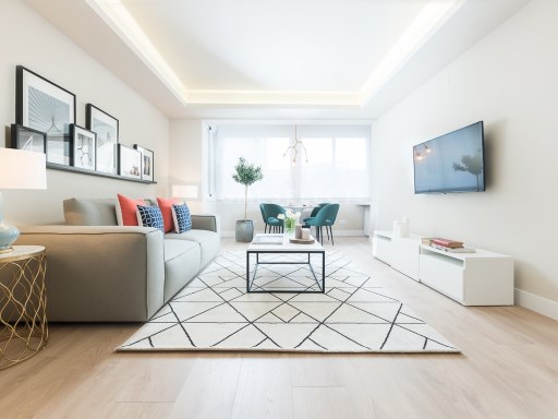 Apartamento de 2 dormitorios en Madrid, Spain No. 164622