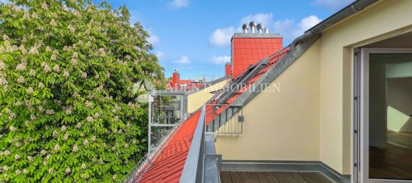 Квартира с 2 спальнями в Обершёневайде, Германия № 342817 7