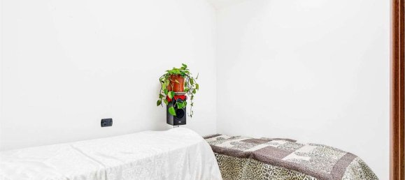 Villa de 7 habitaciónes en Vanzago, Italy No. 260634 25