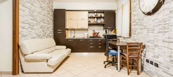 Villa de 7 habitaciónes en Vanzago, Italy No. 260634 28