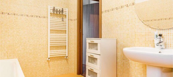 Villa de 7 habitaciónes en Vanzago, Italy No. 260634 16