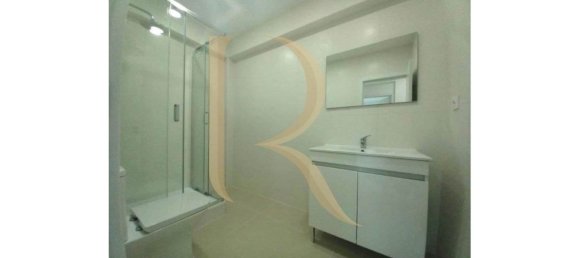 4 bedrooms Apartment in Almada, Portugal No. 87314 12