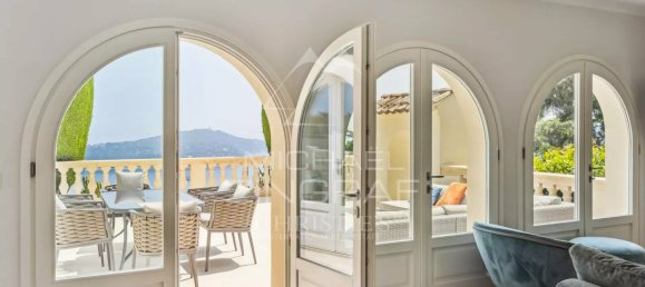 Дуплекс с 3 спальнями в Вильфранш-сюр-Мер, Франция № 285951 3