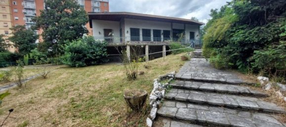 Villa de 3 dormitorios en Cologno Monzese, Italy No. 270880 10