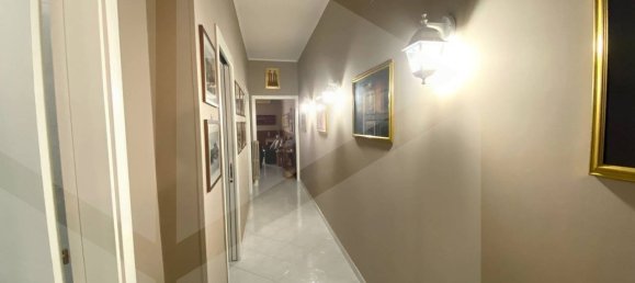 3 bedrooms Apartment in Modugno, Italy No. 20262 8