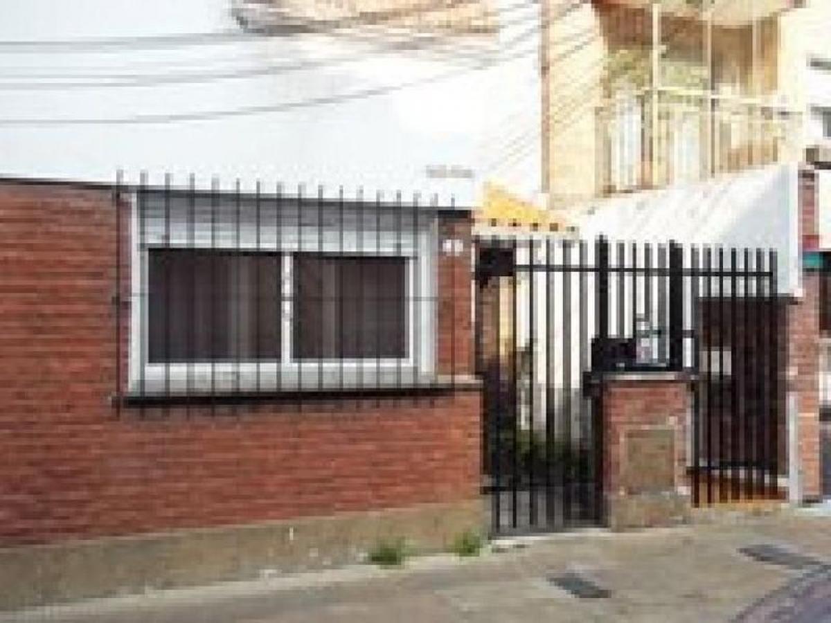 Дом с 2 спальнями в Сан Исидро, Аргентина № 52636