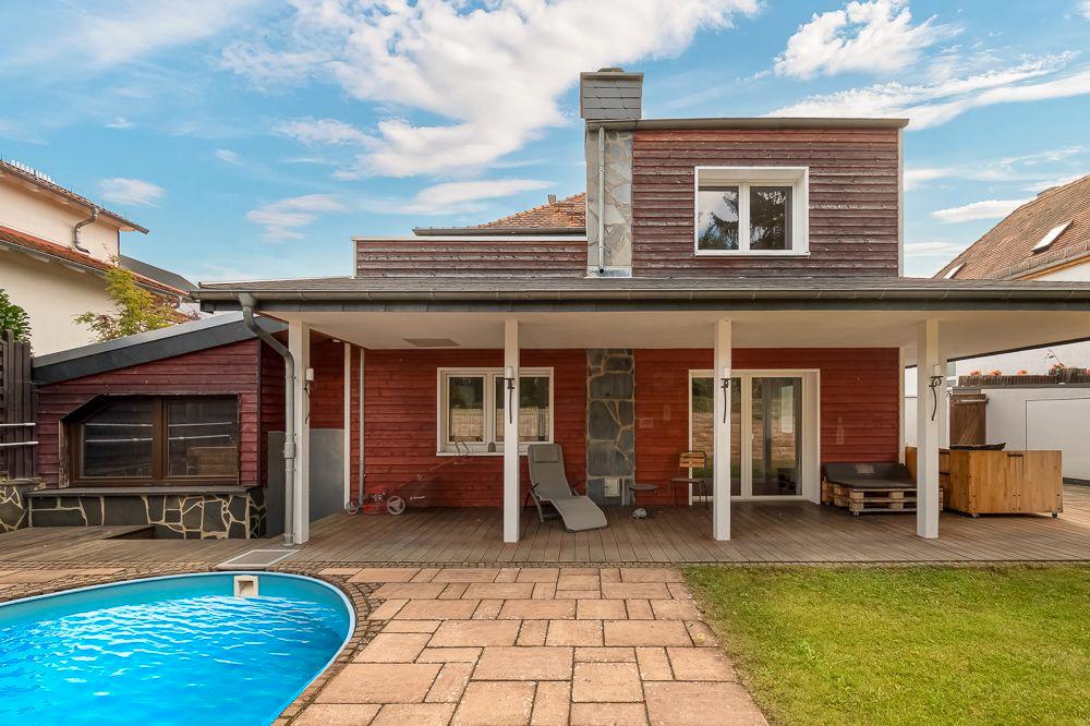 Дом с 6 комнатами в Верхний Таунус, Германия № 335785