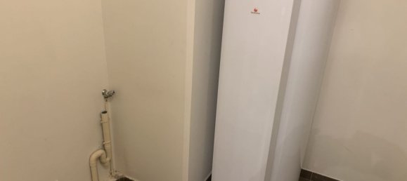 Apartamento de 4 dormitorios en Civrieux, France No. 343457 8