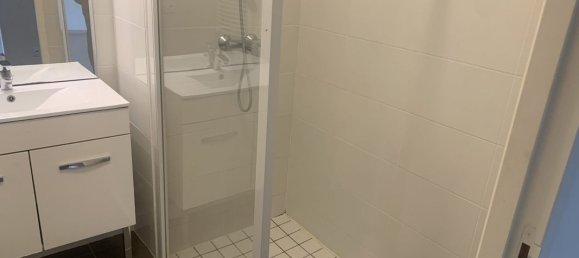 Apartamento de 4 dormitorios en Civrieux, France No. 343457 5