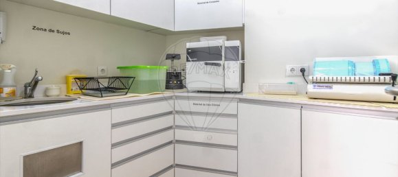 Офис 53м² в Порту, Португалия № 65746 5