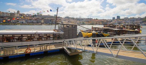 Офис 53м² в Порту, Португалия № 65746 4