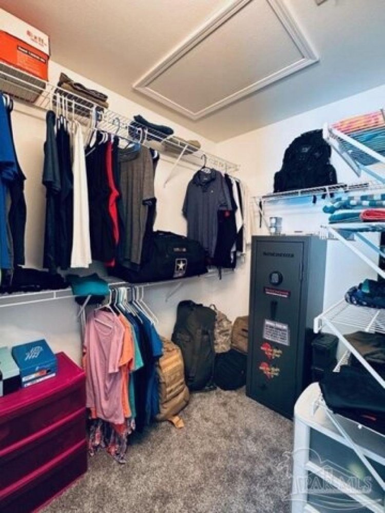 3 bedrooms House in Pensacola, USA No. 403890